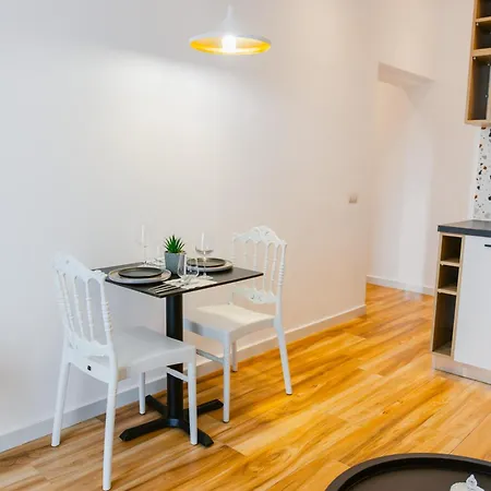 Apartment Durres Str Modern - The Nest