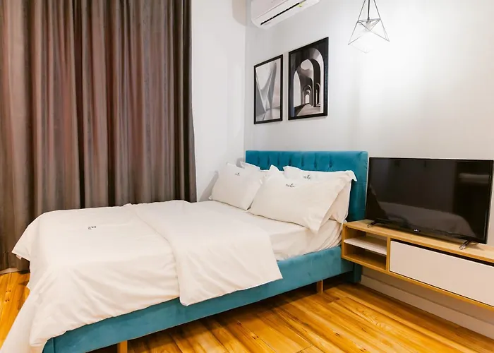 Durres Str Modern - The Nest *