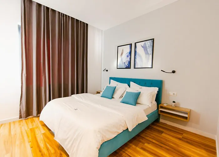 Durres Str Modern - The Nest 公寓 *