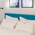 Durres Str Modern - The Nest 아파트
