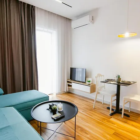 Apartament Durres Str Modern - The Nest *