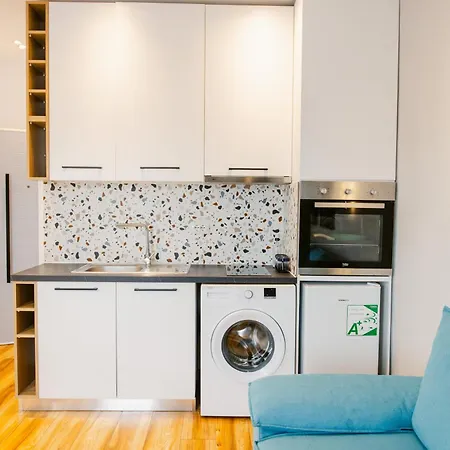 Apartament Durres Str Modern - The Nest *