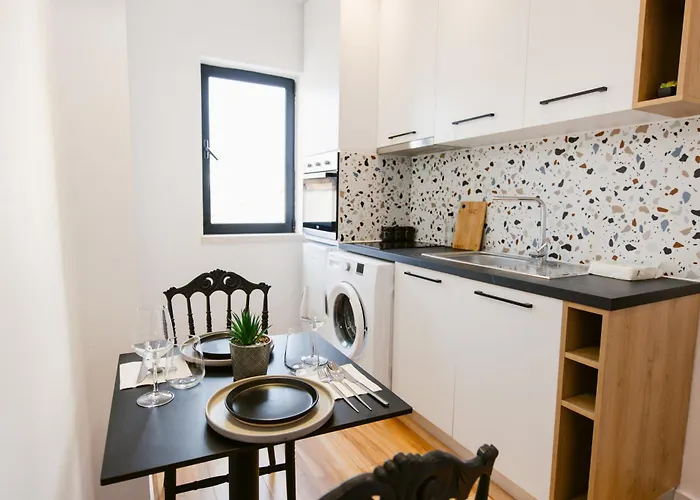 Durres Str Modern - The Nest Appartement Tirana